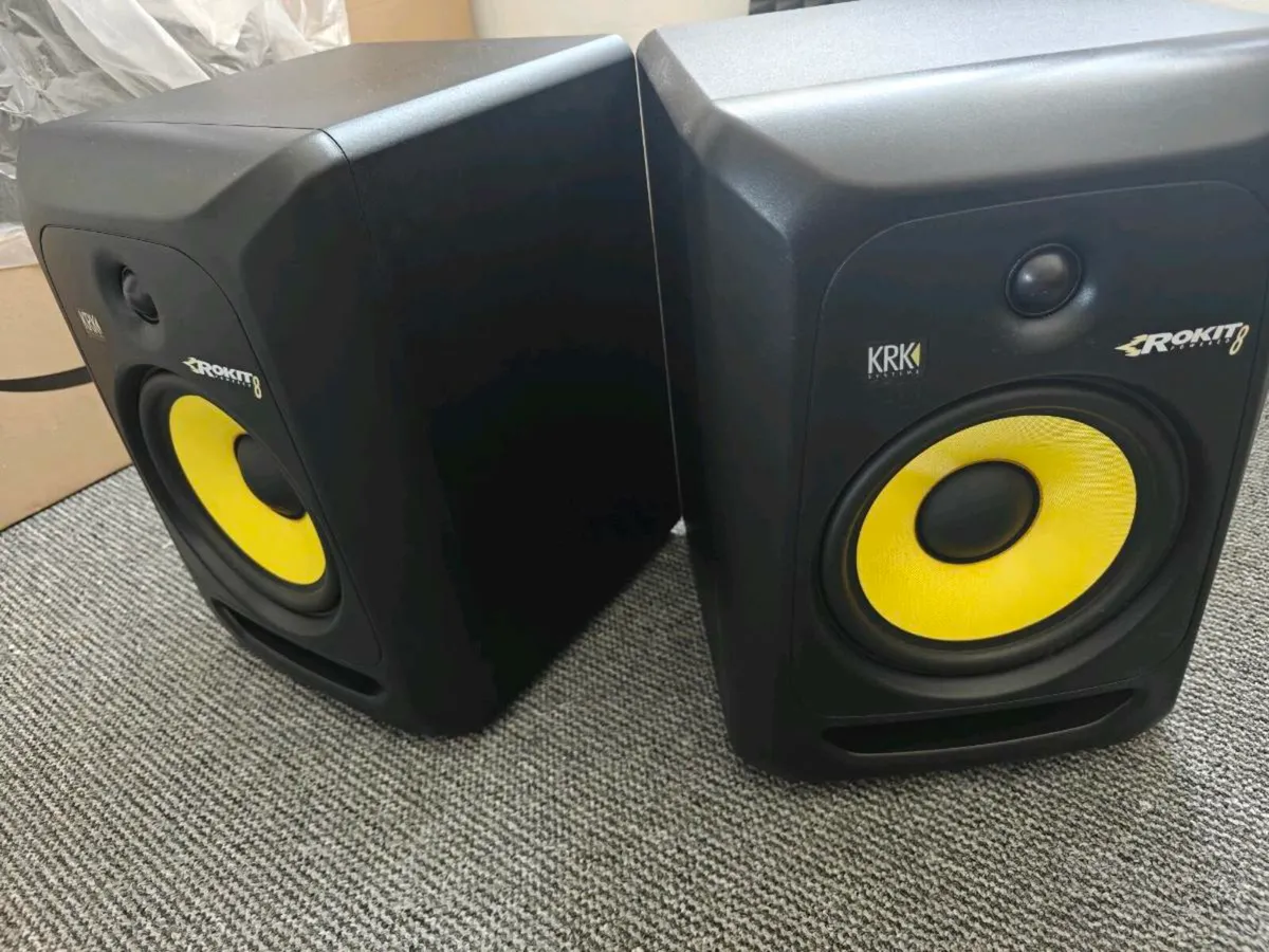 Rokit krk 8 G3 studio monitors (pair) with cables - Image 1