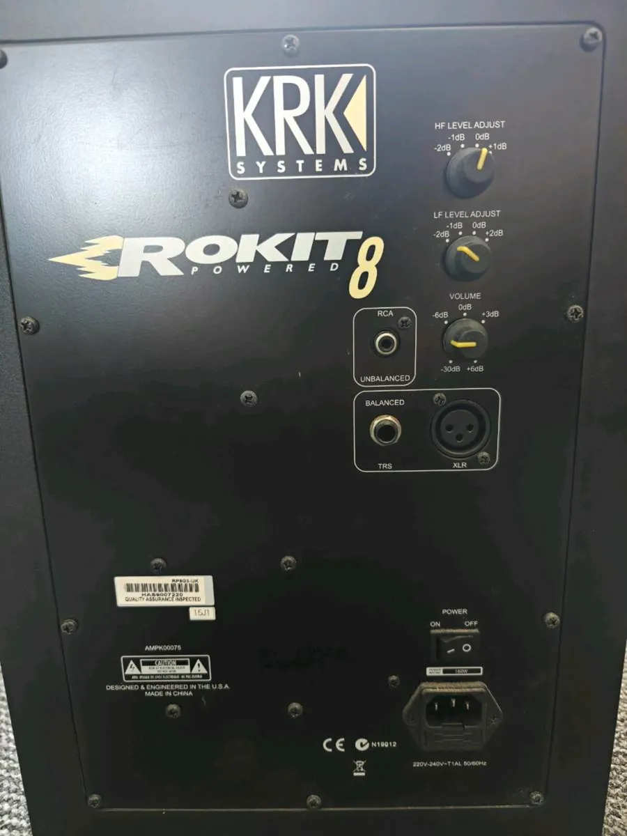 Rokit krk 8 G3 studio monitors (pair) with cables - Image 3
