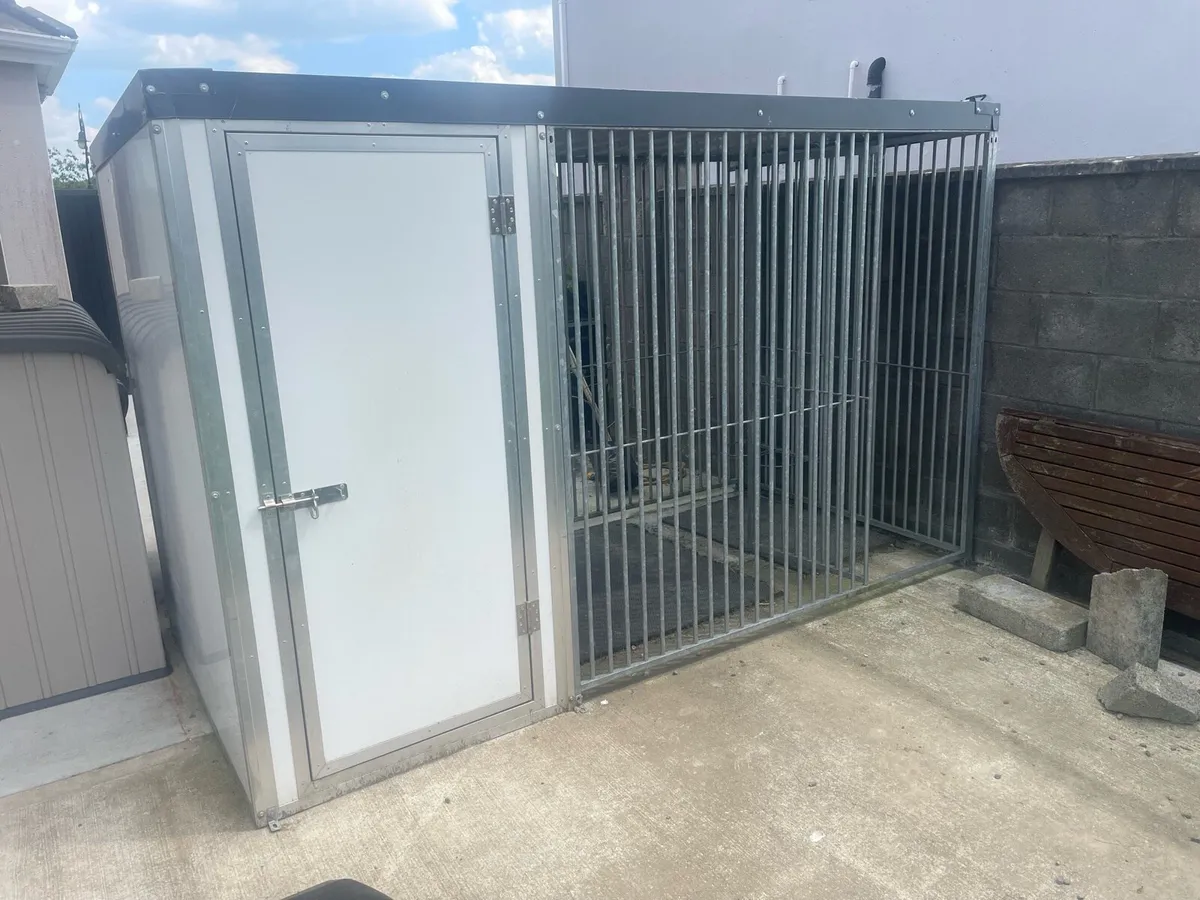 Insulated dog run and kennel - Image 2