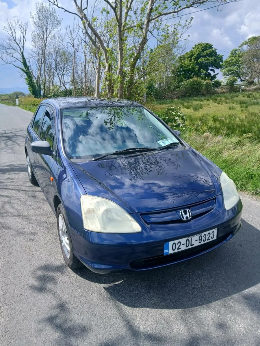 Car - Image 3