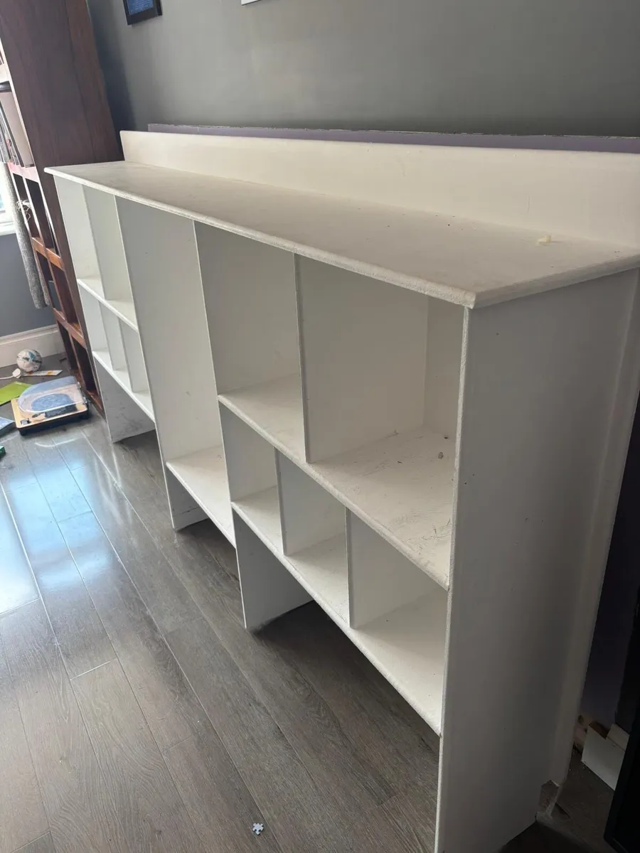 Wall mounted storage unit - Image 3