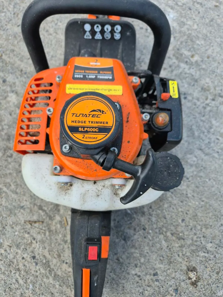 Hedge trimmers - Image 4