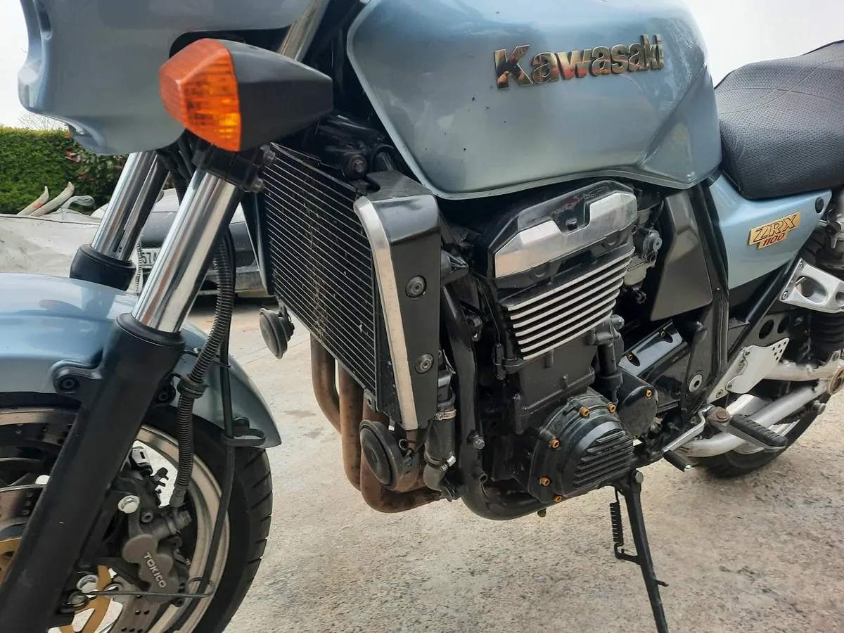kawasaki ZRX1100 - Image 2