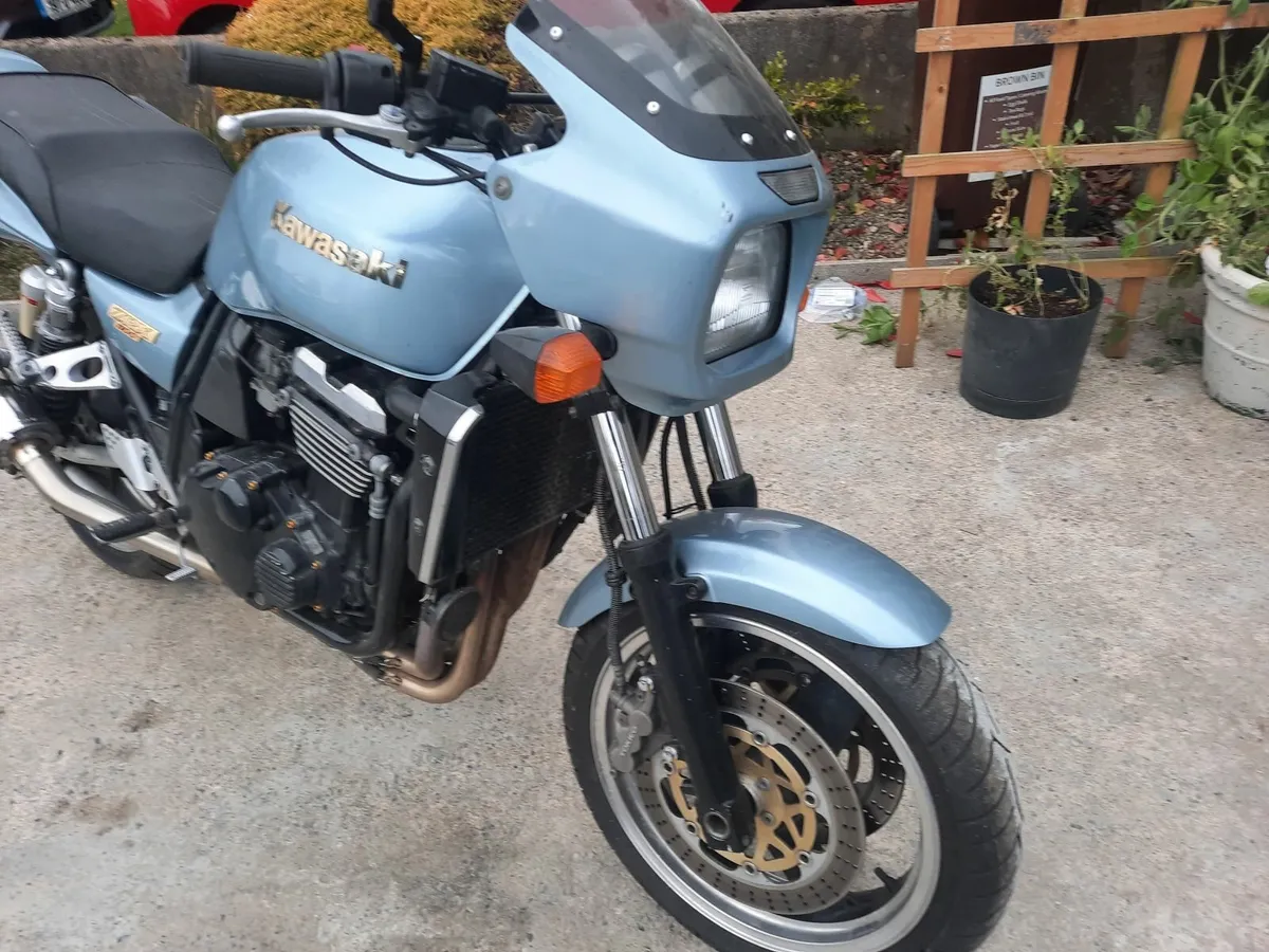 kawasaki ZRX1100 - Image 3