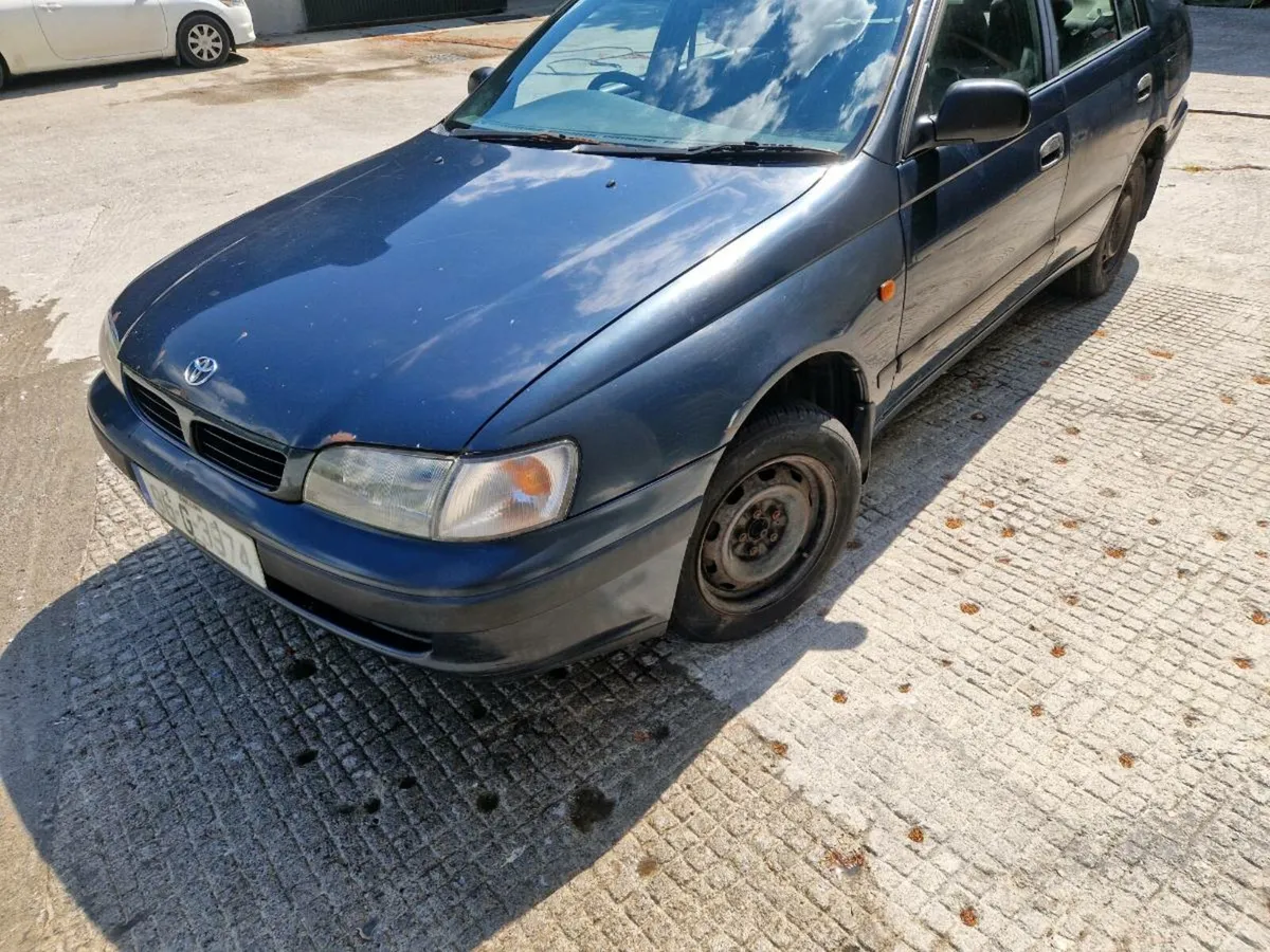 Toyota Carina - Image 2