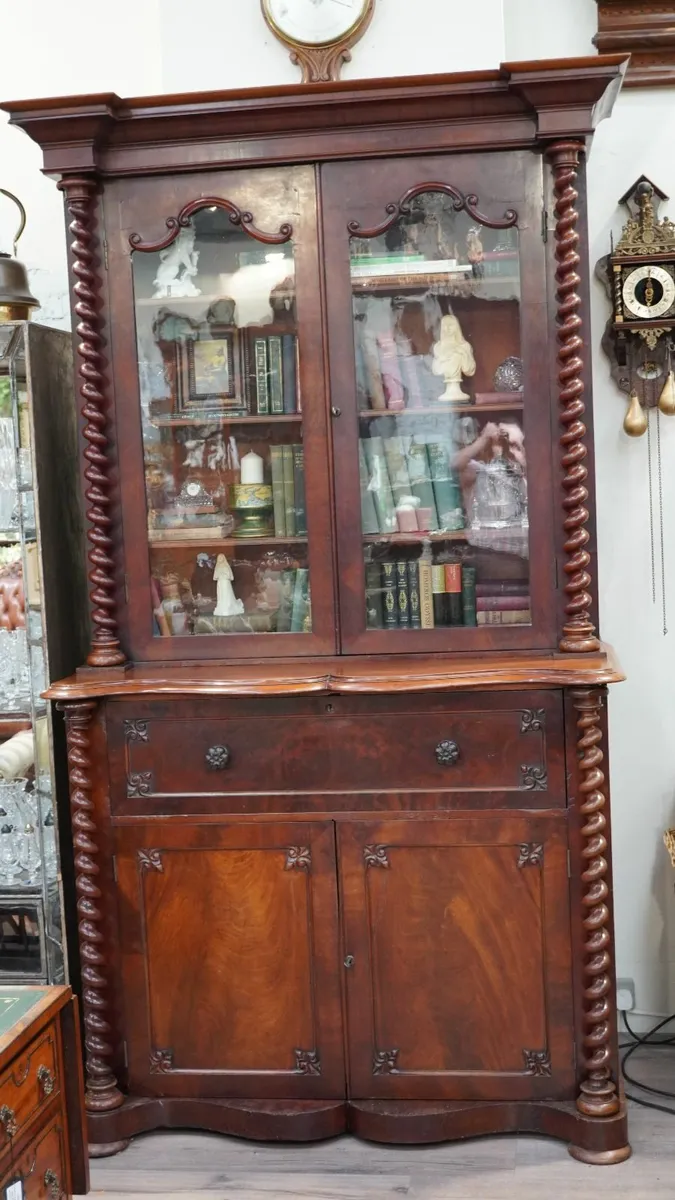 📌 Victorian Renaissance Revival Mahogany Secretai - Image 2