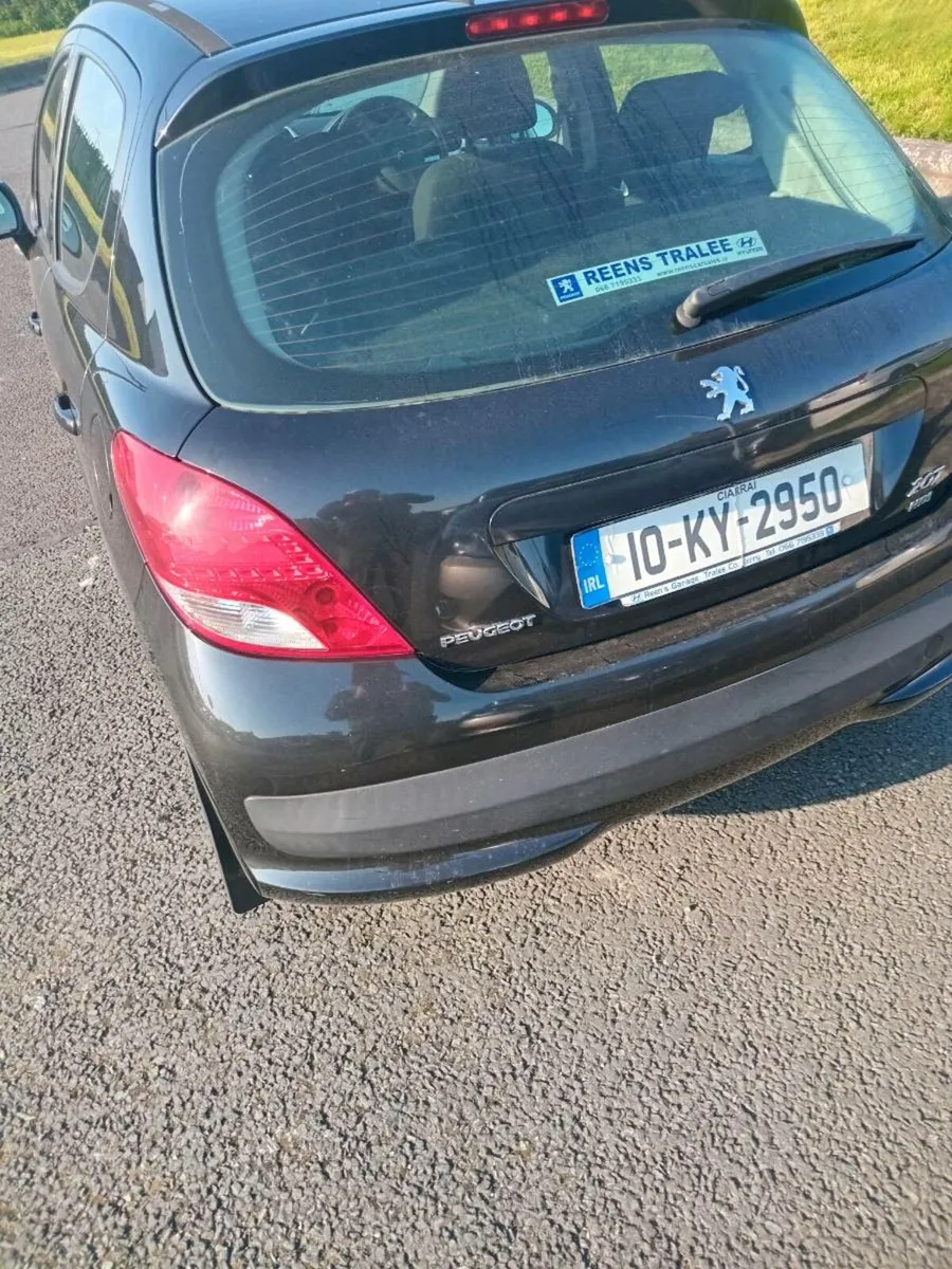 Peugeot 207 2010 diesel - Image 4
