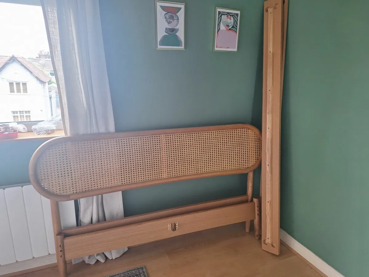 King size bed frame - Image 4