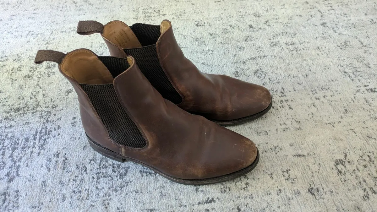 Loake men's ankle boots - Image 1