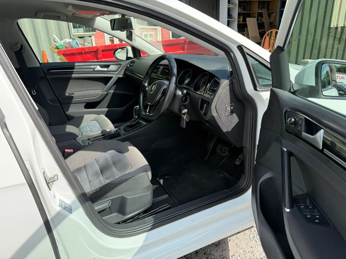 VW GOLF 2014 HIGHLINE WITH UPGRADED ALLOYS 44K - Image 4