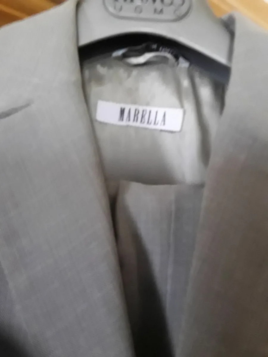 Brand new ladies grey trouser suit size 10 to 12 - Image 3