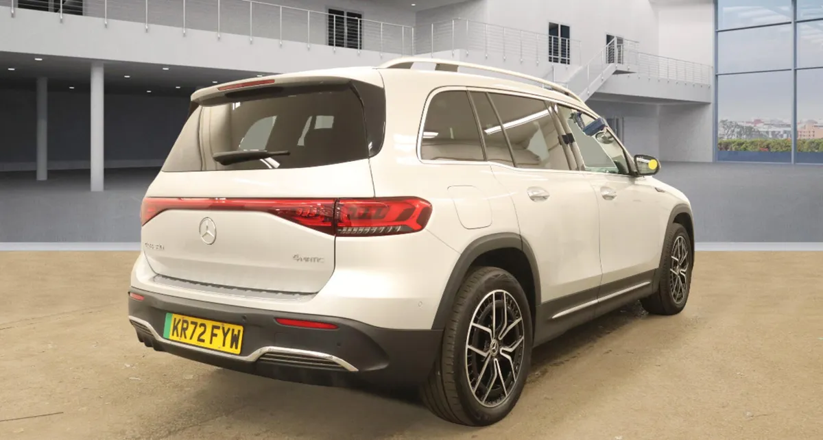 Mercedes-Benz AMG 2022 7 Seater - Image 2