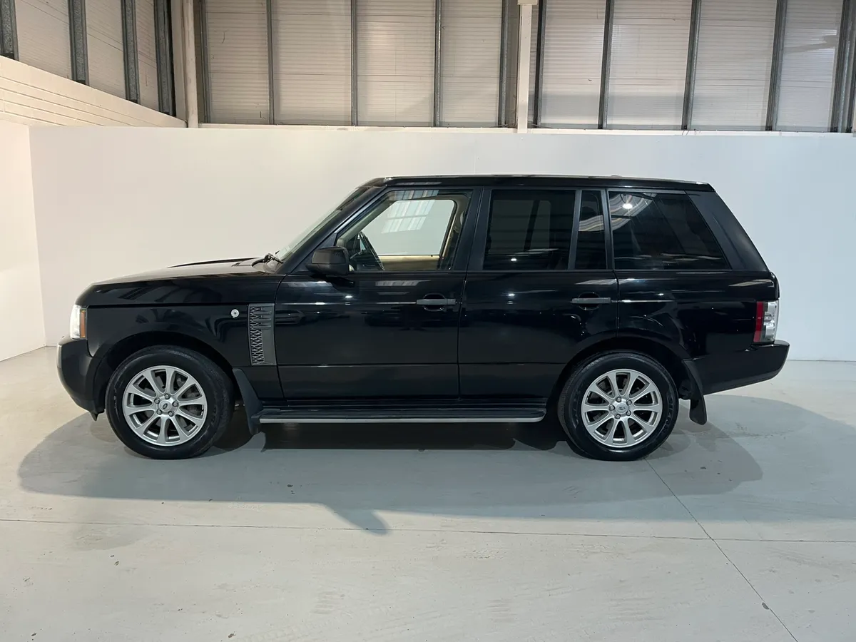 Range Rover 4.4 TDV8 - Image 4