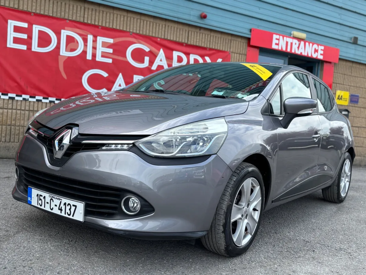 🔺Renault Clio 2015🔺❗️LOW KM ✅NCT & Service - Image 3