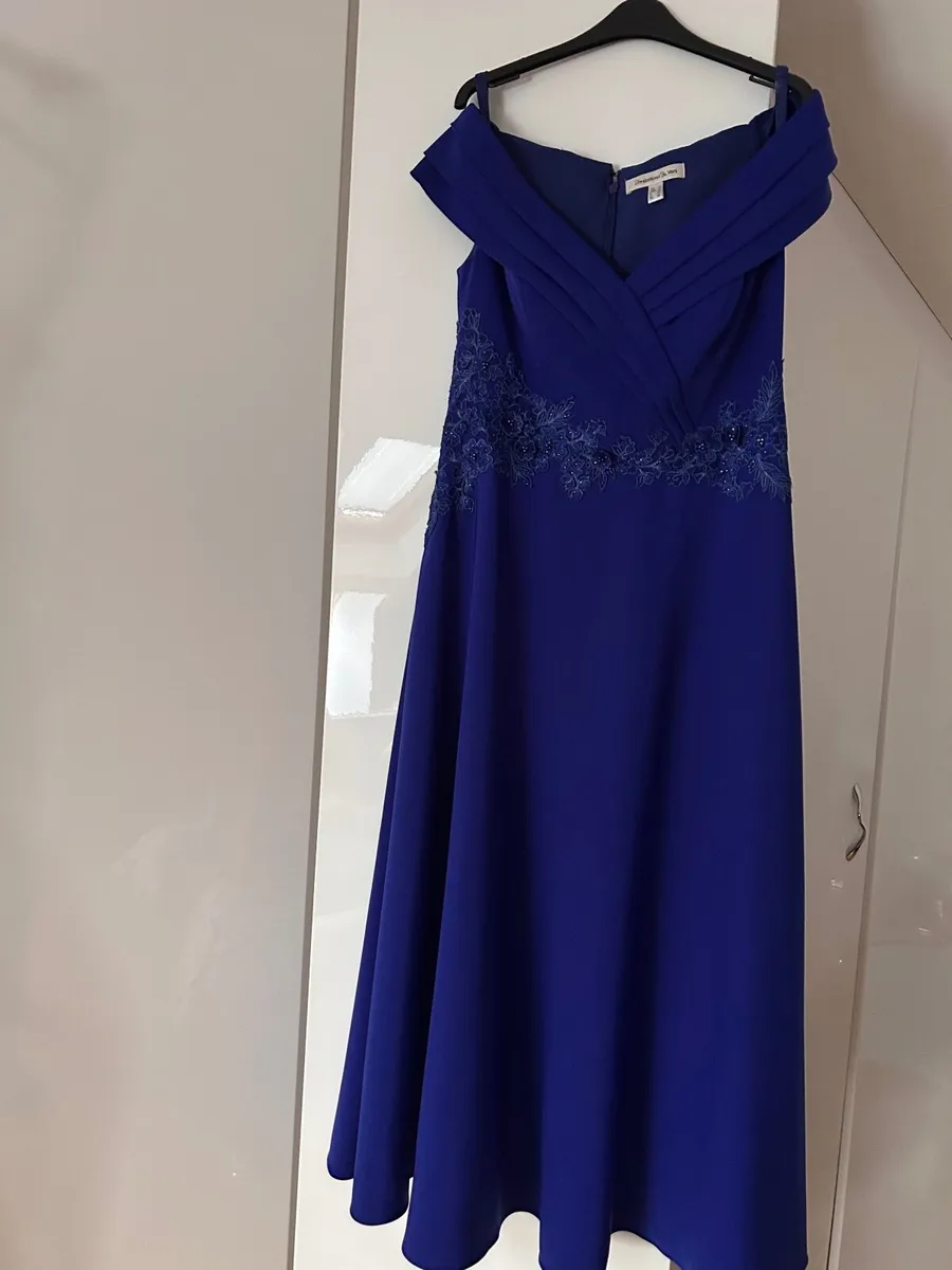 Mother of bride dress size 14 - Image 4