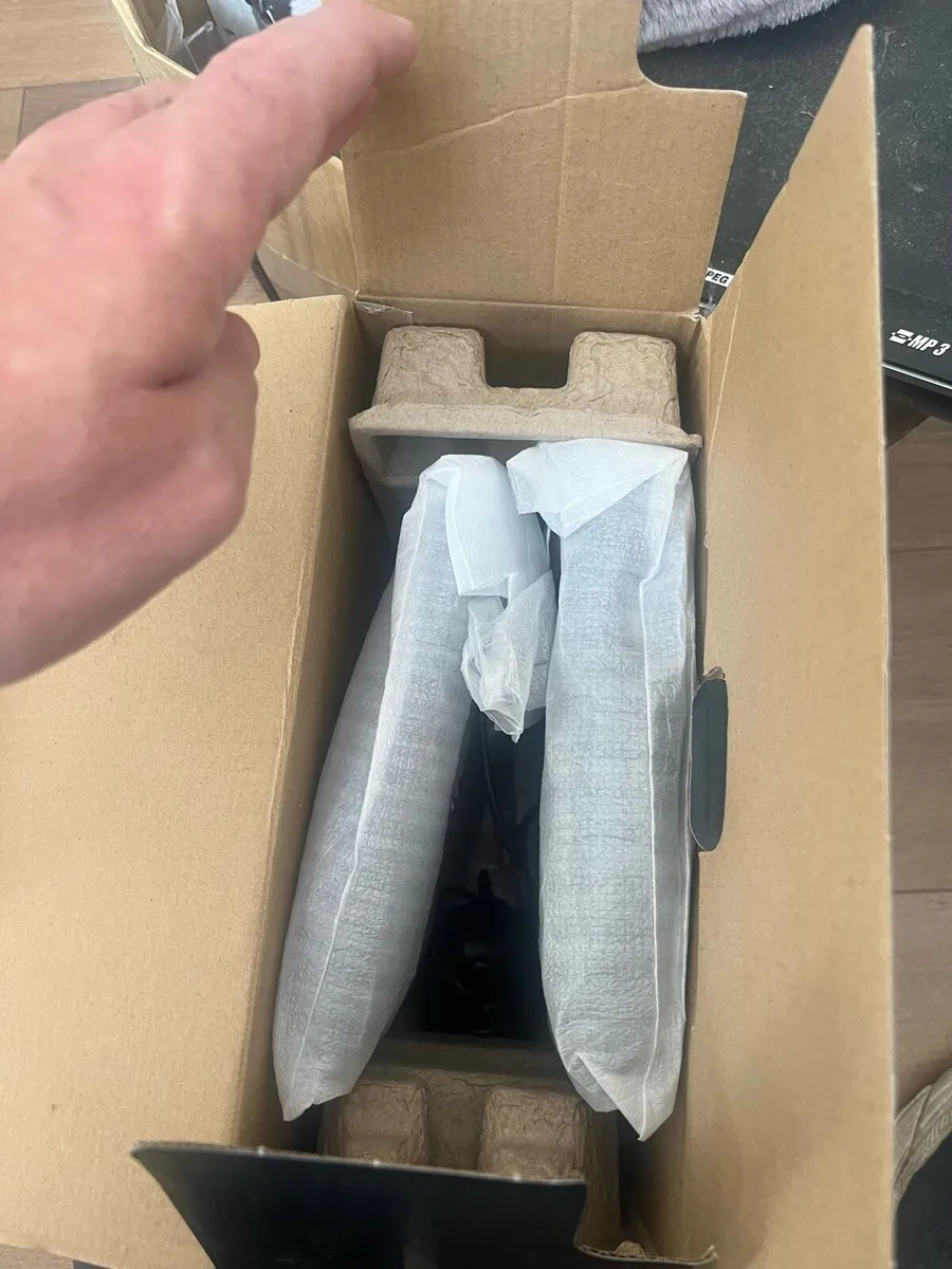 9” in car DVD player - Image 3