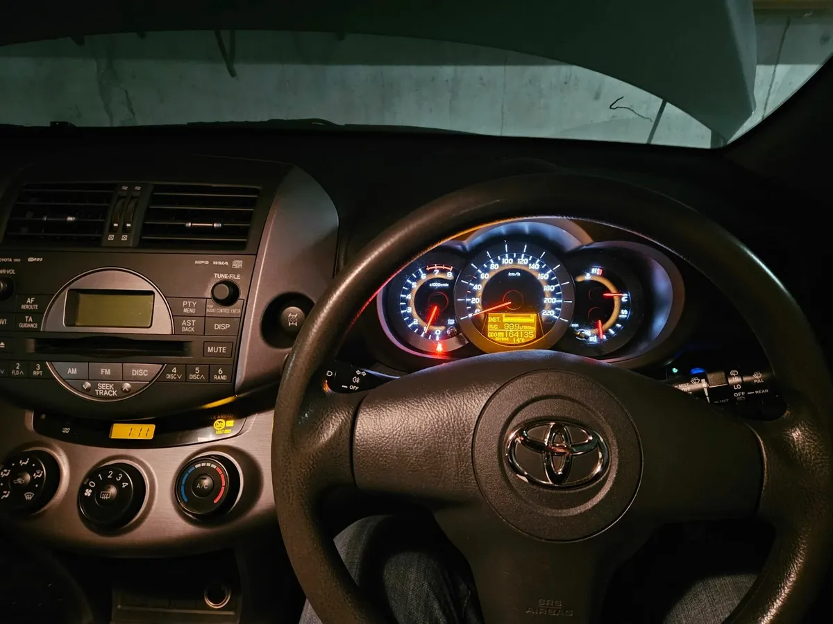 Toyota RAV4 2007 - Image 3