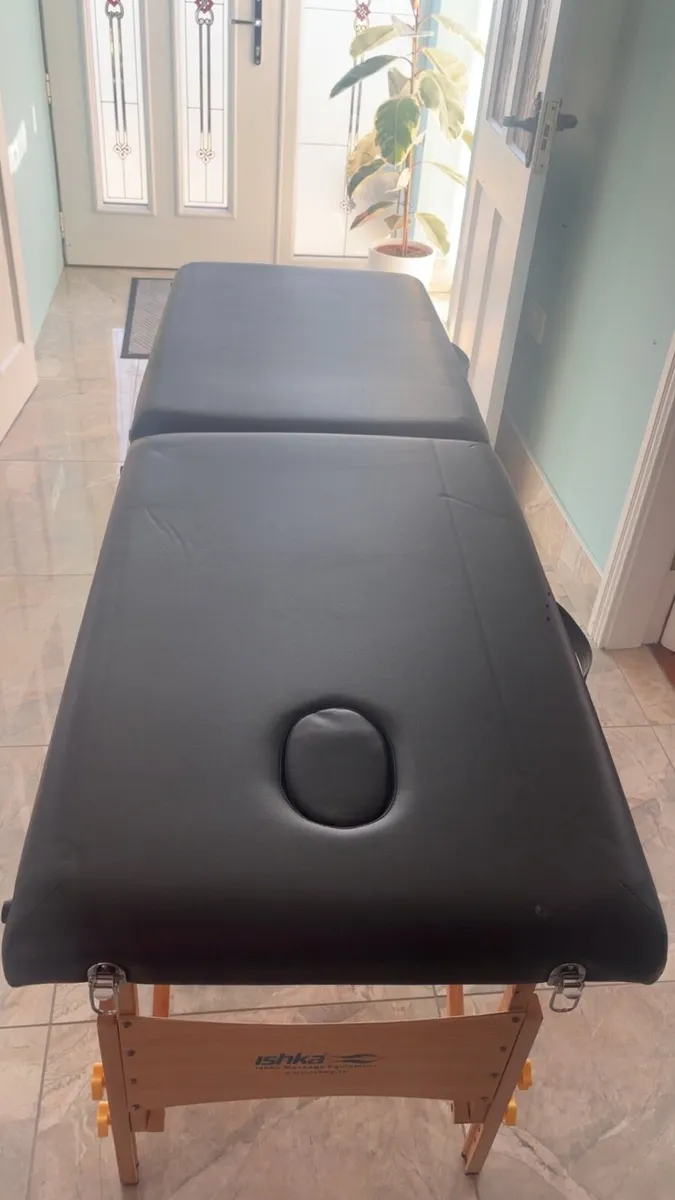 Selling massage/beauty bed - Image 2