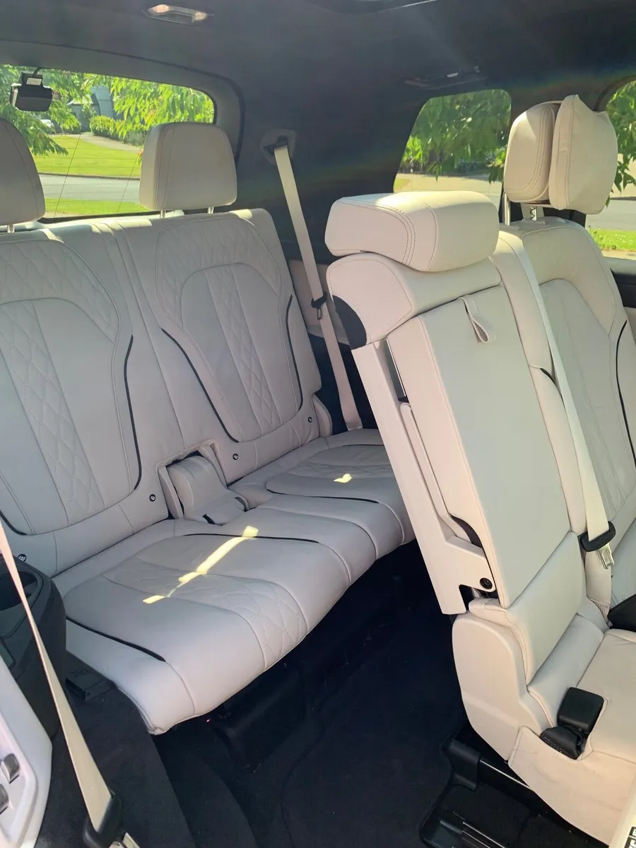 BMW X7 2019 - Image 2
