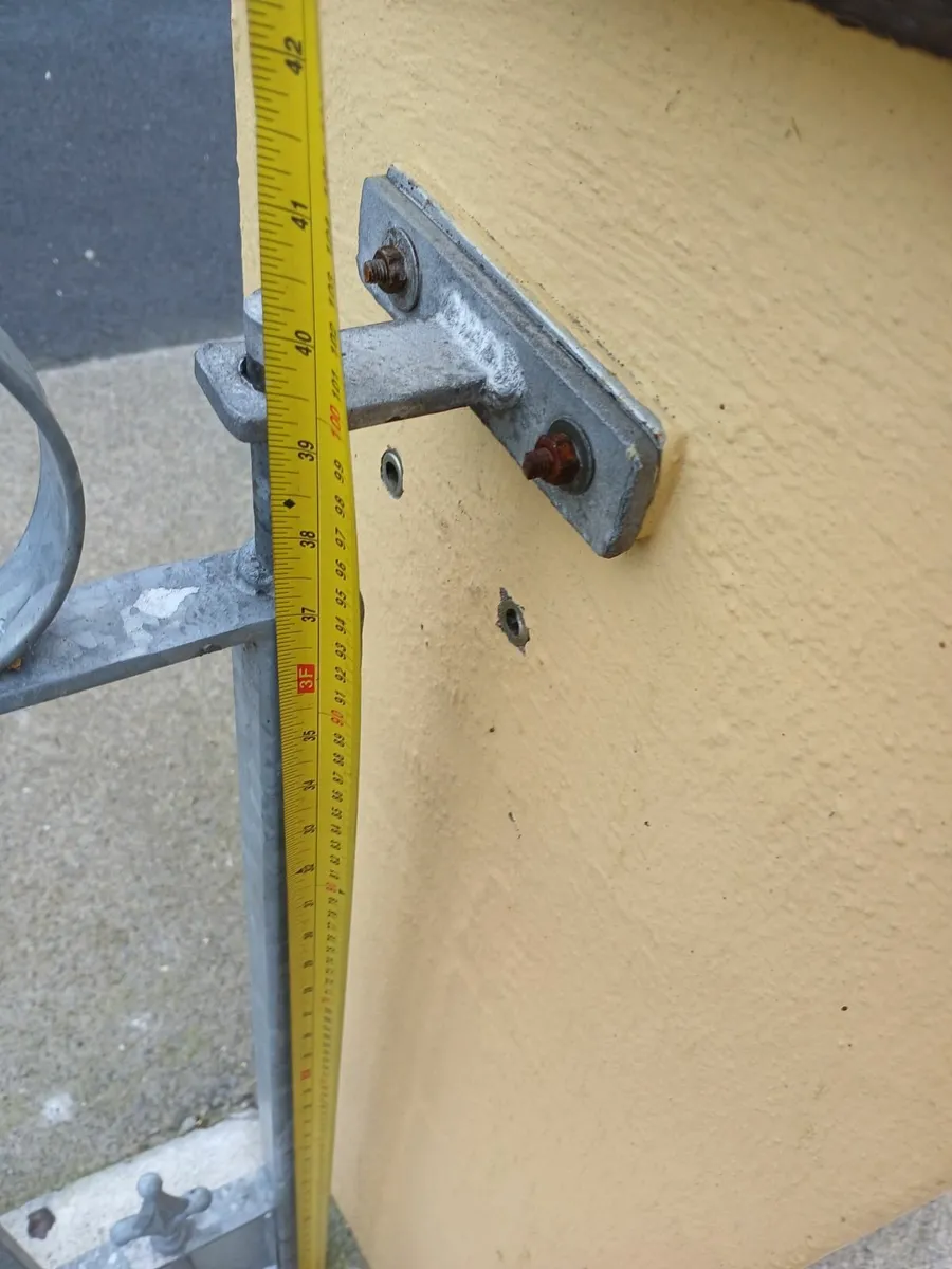 Gates - Image 3