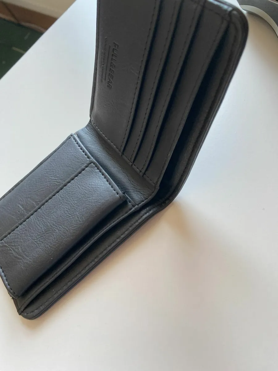Pull & Bear Wallet - Image 2