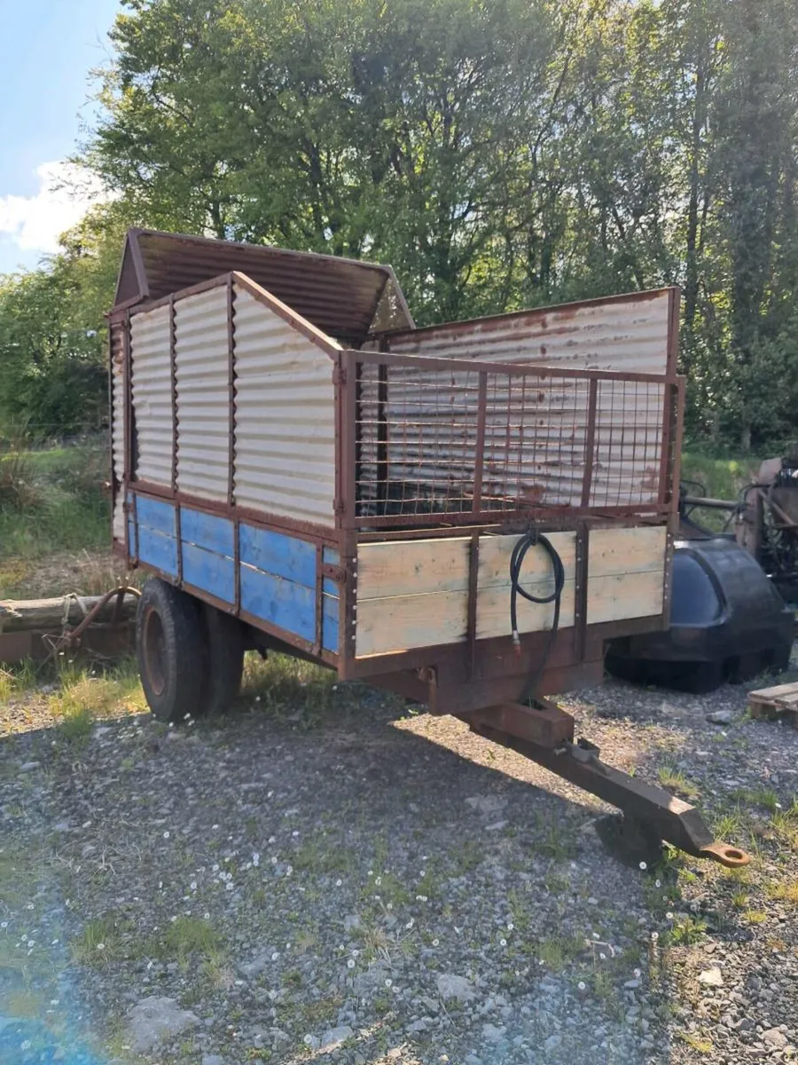 Silage Trailer And JF Single Chop Harvester - Image 3