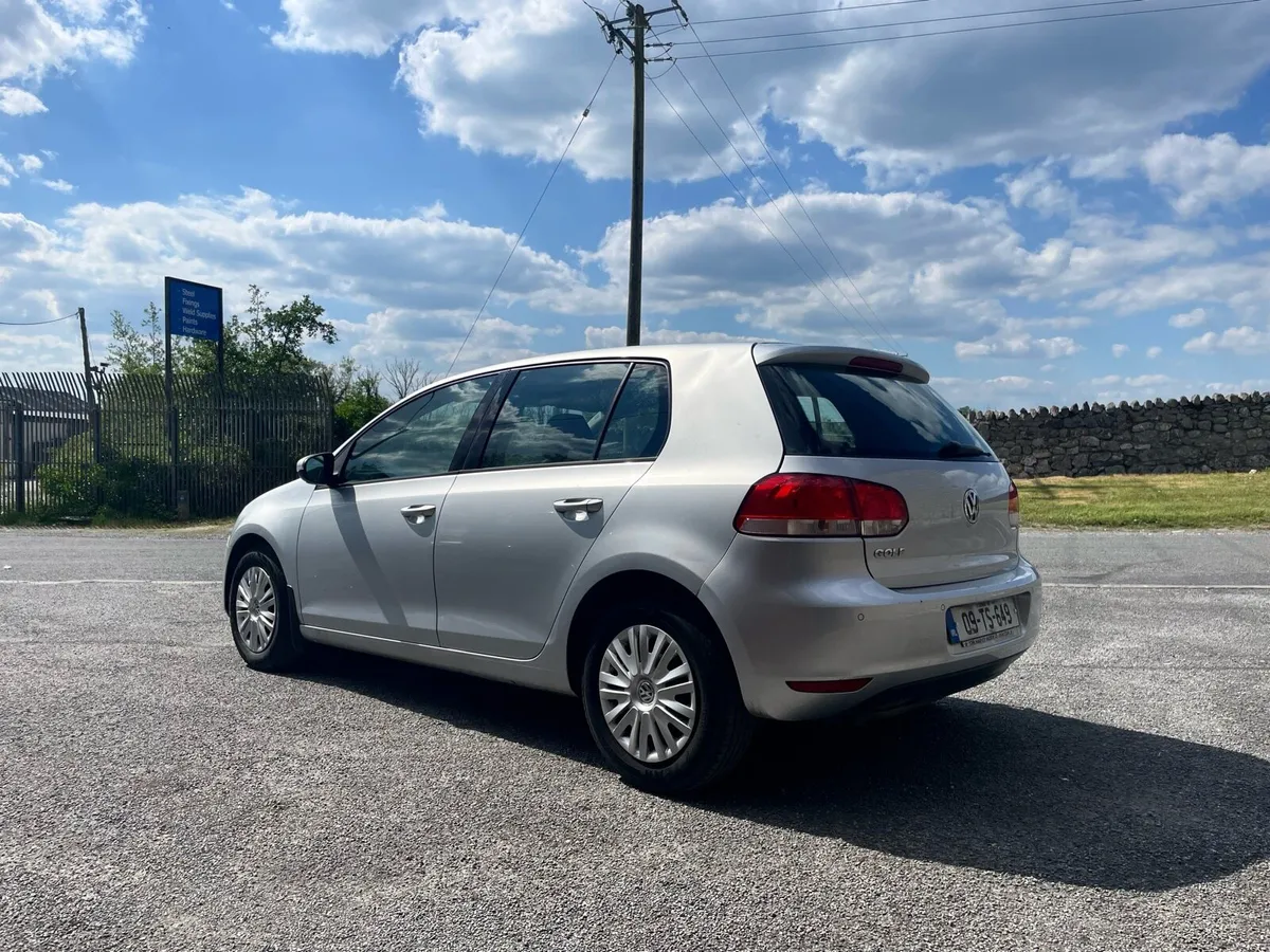 2009 Golf 1.4 Petrol New NCT 03/26 Tax 08/25 - Image 3