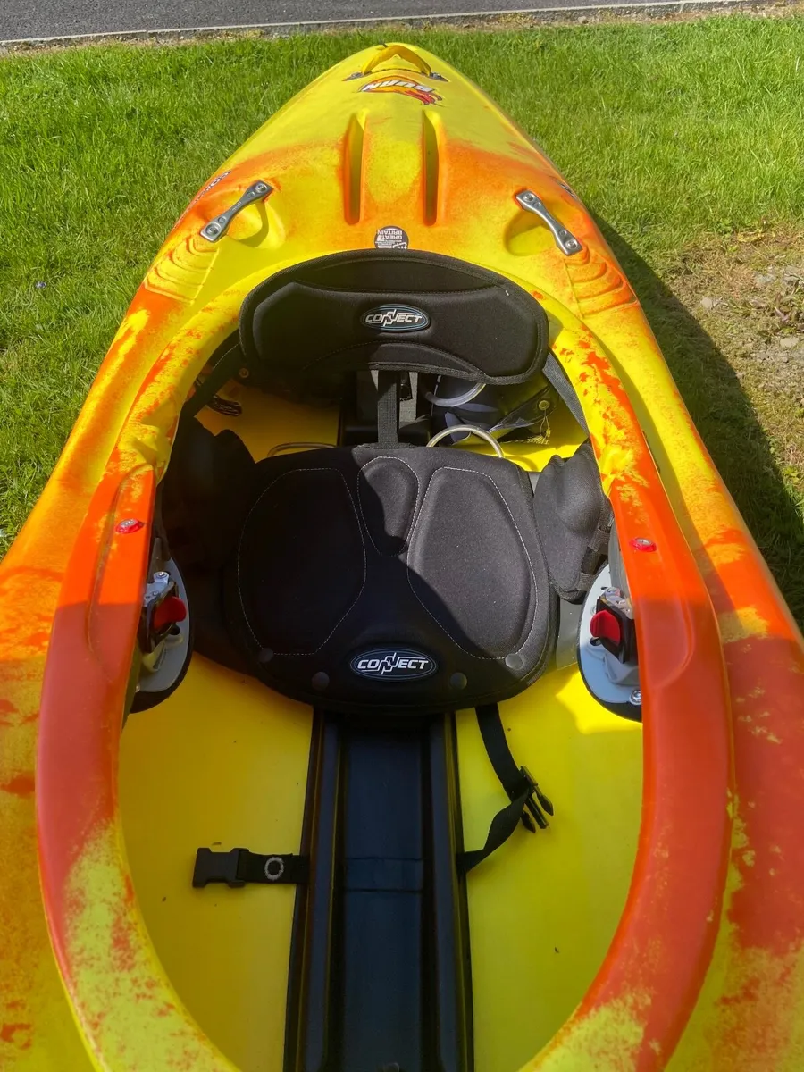 Pyranha Burn Kayak - Image 4