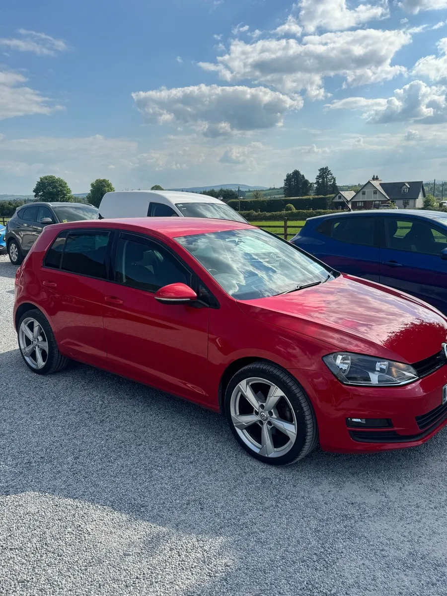 Volkswagen Golf 2016 automatic diesel - Image 1