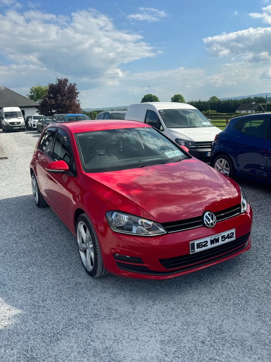 Volkswagen Golf 2016 automatic diesel - Image 2