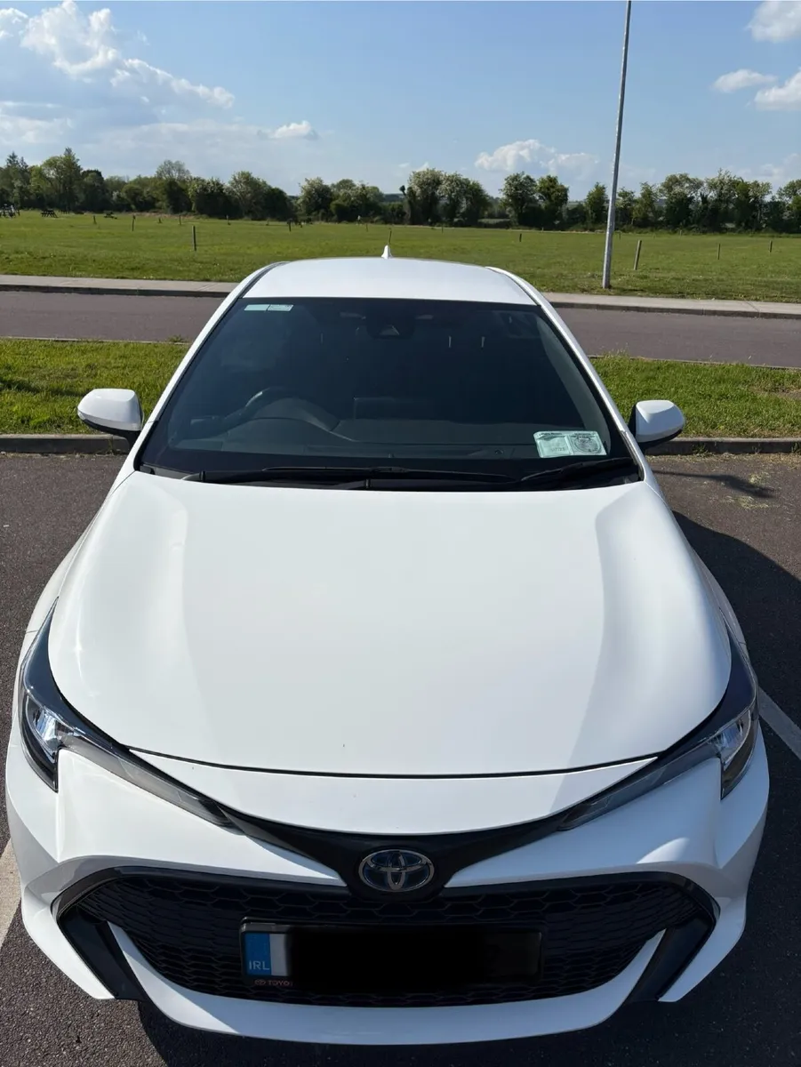 Toyota Corolla 2022 - Image 2