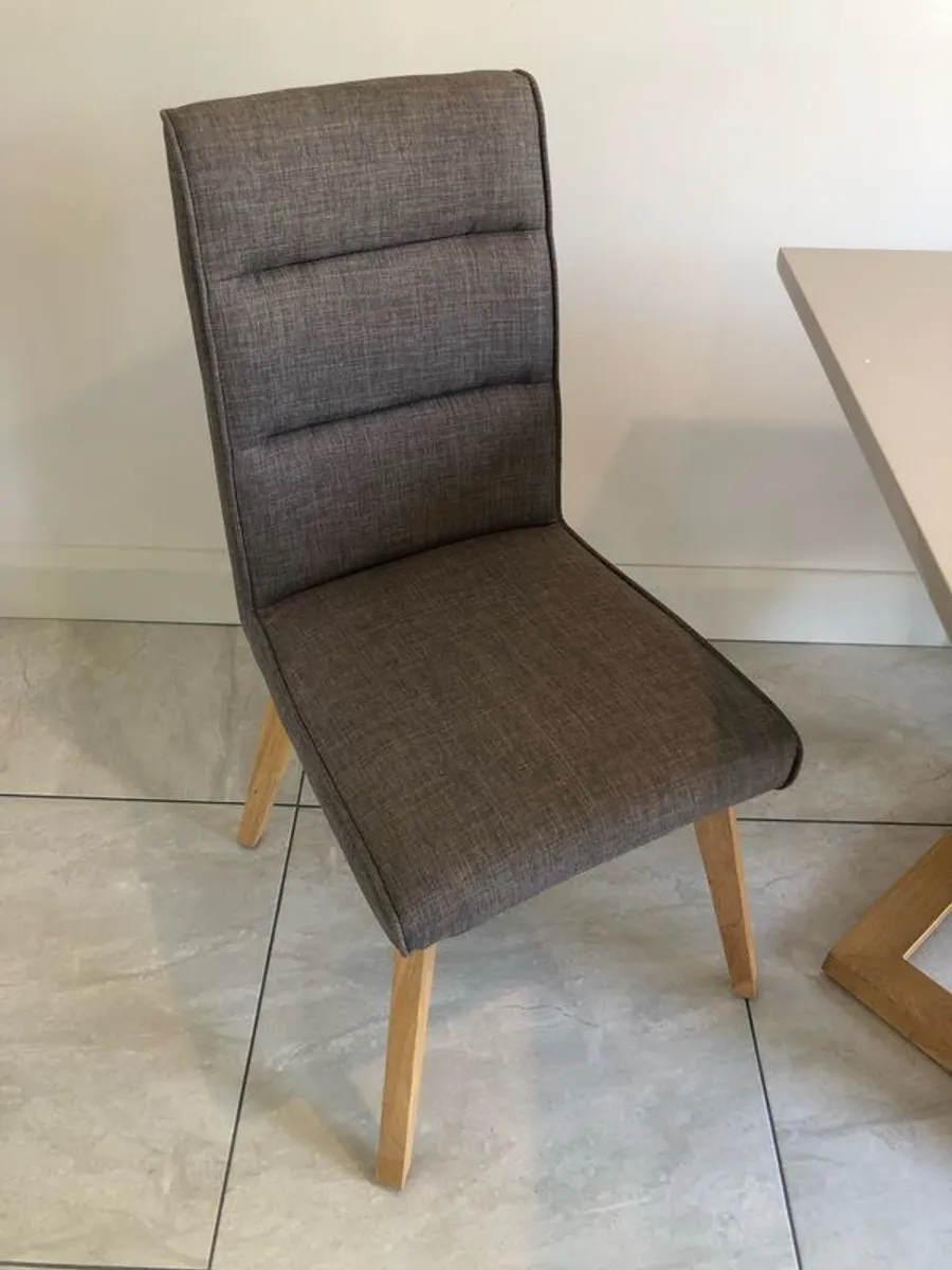 Extendable Dining Table & 4 Chairs - Image 3
