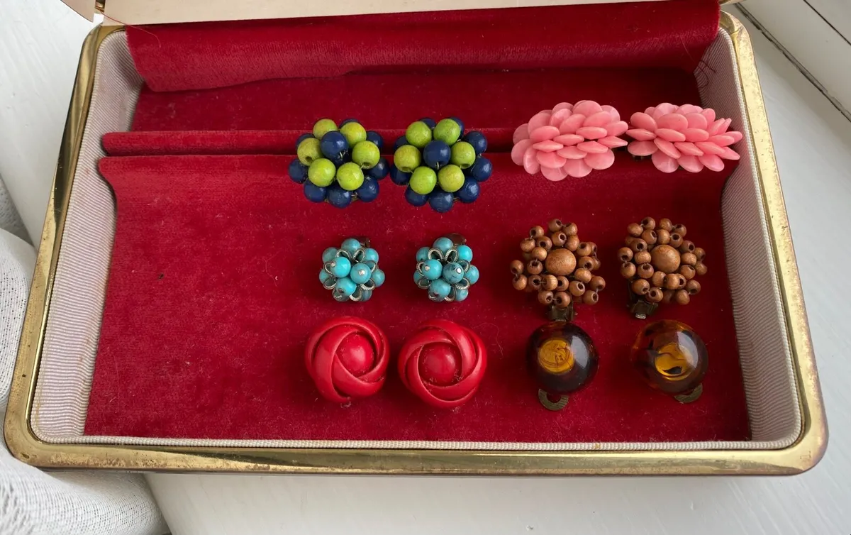 Earrings - vintage - Image 3