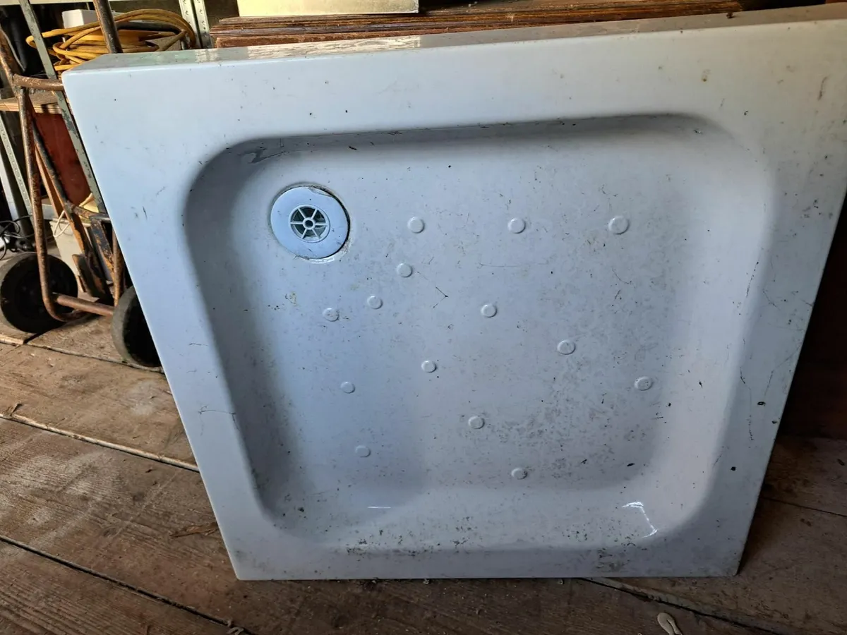 Shower tray free to take away
