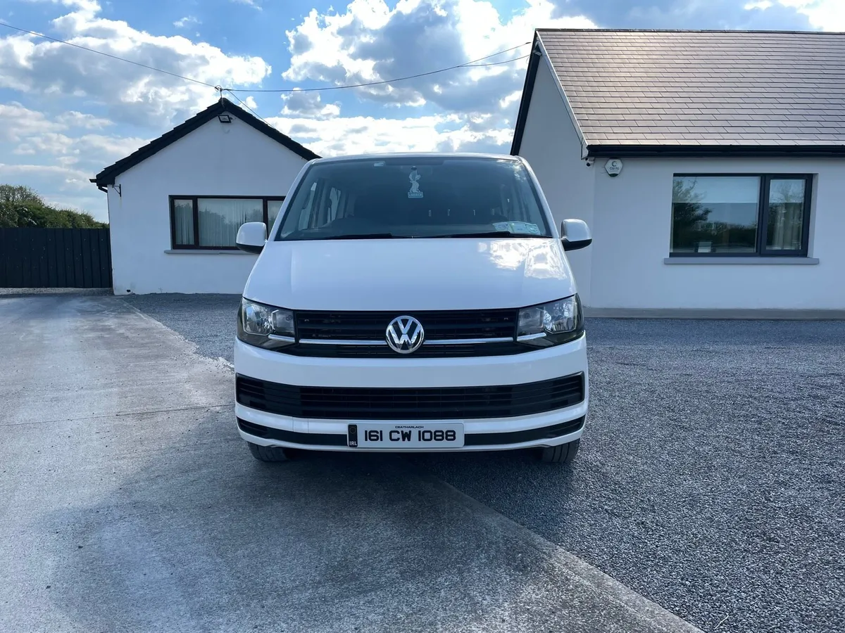 Volkswagen Transporter Crewcab - Image 2