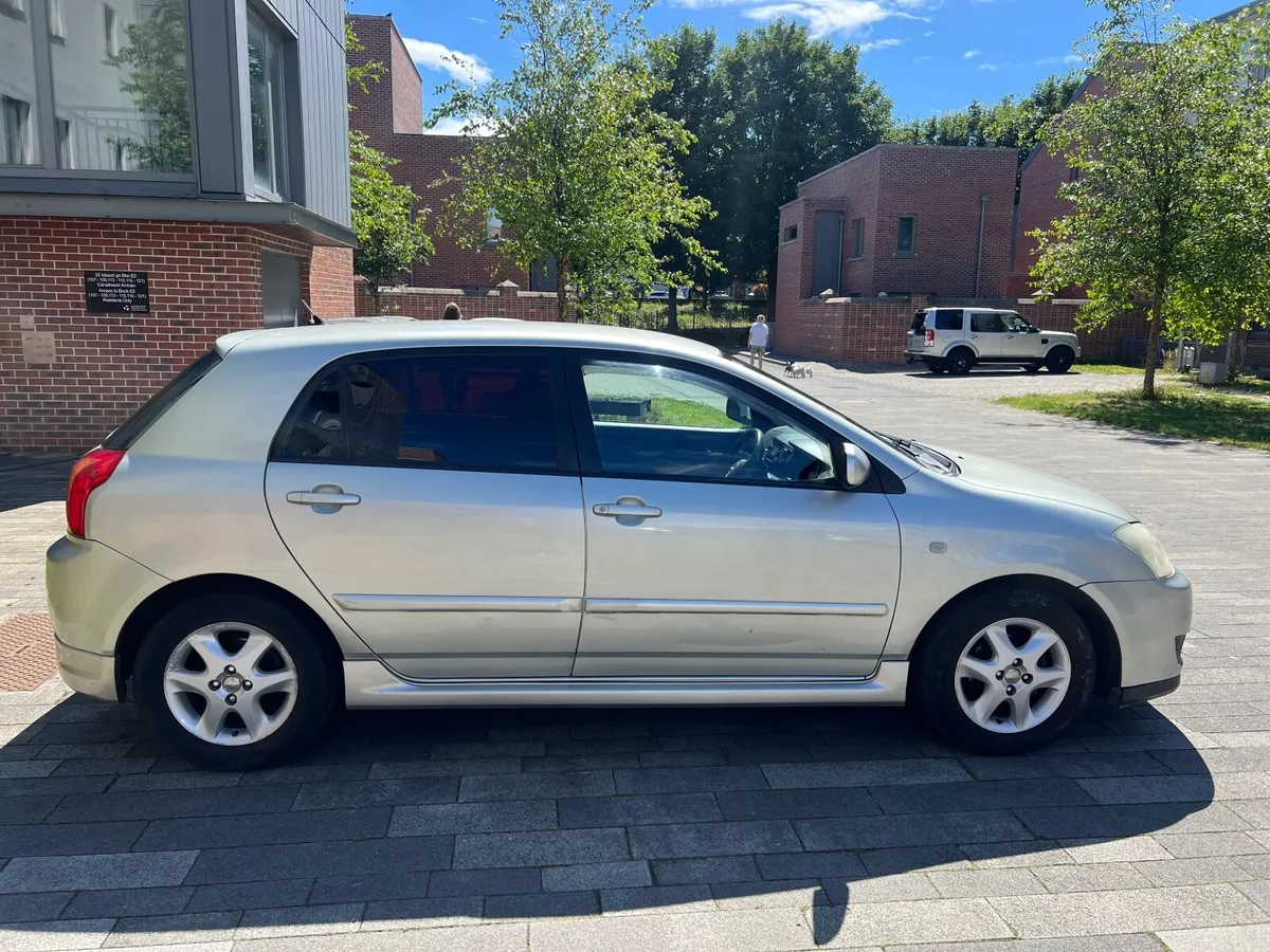 Toyota Corolla  2006  Luna Model ( LOW MILES ) - Image 1