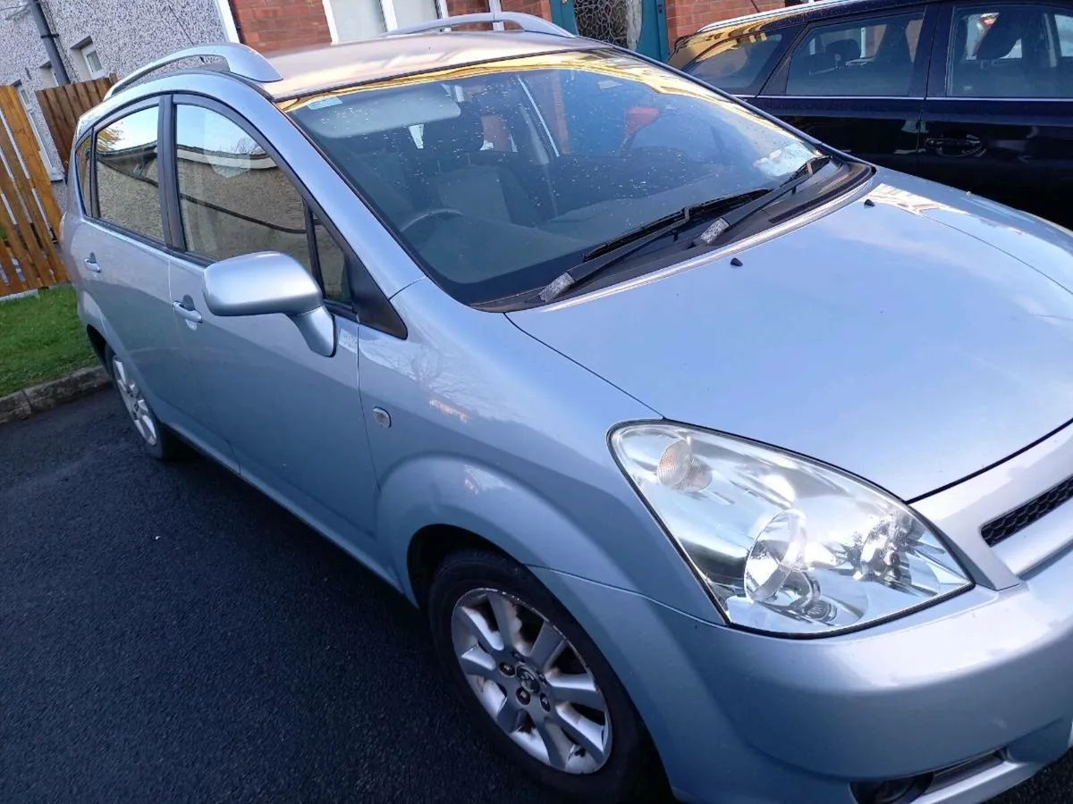 Coroll verso 1.6 2007 petrol nct - Image 2