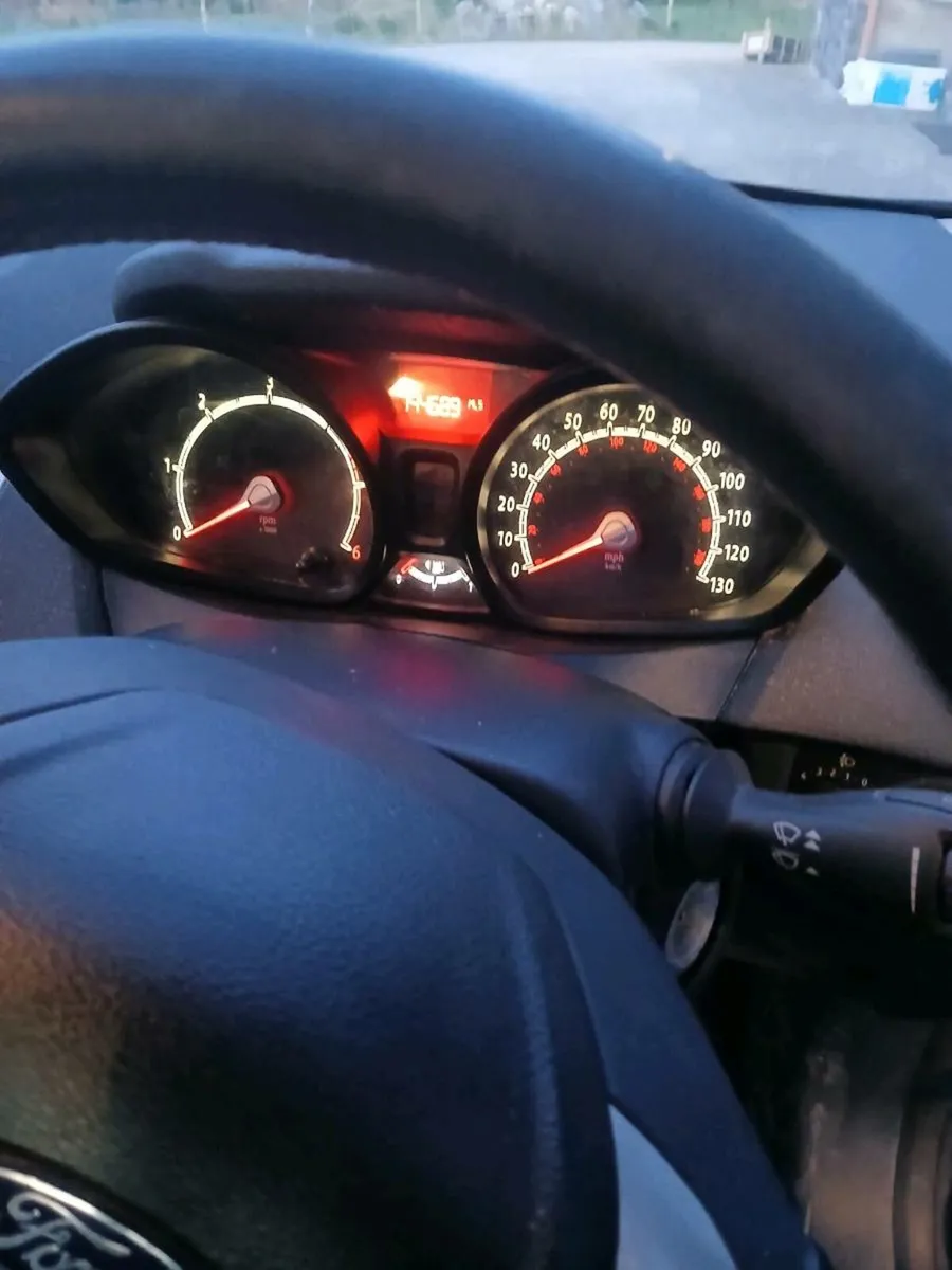 FORD FIESTA 1.6 ENGINE - Image 1