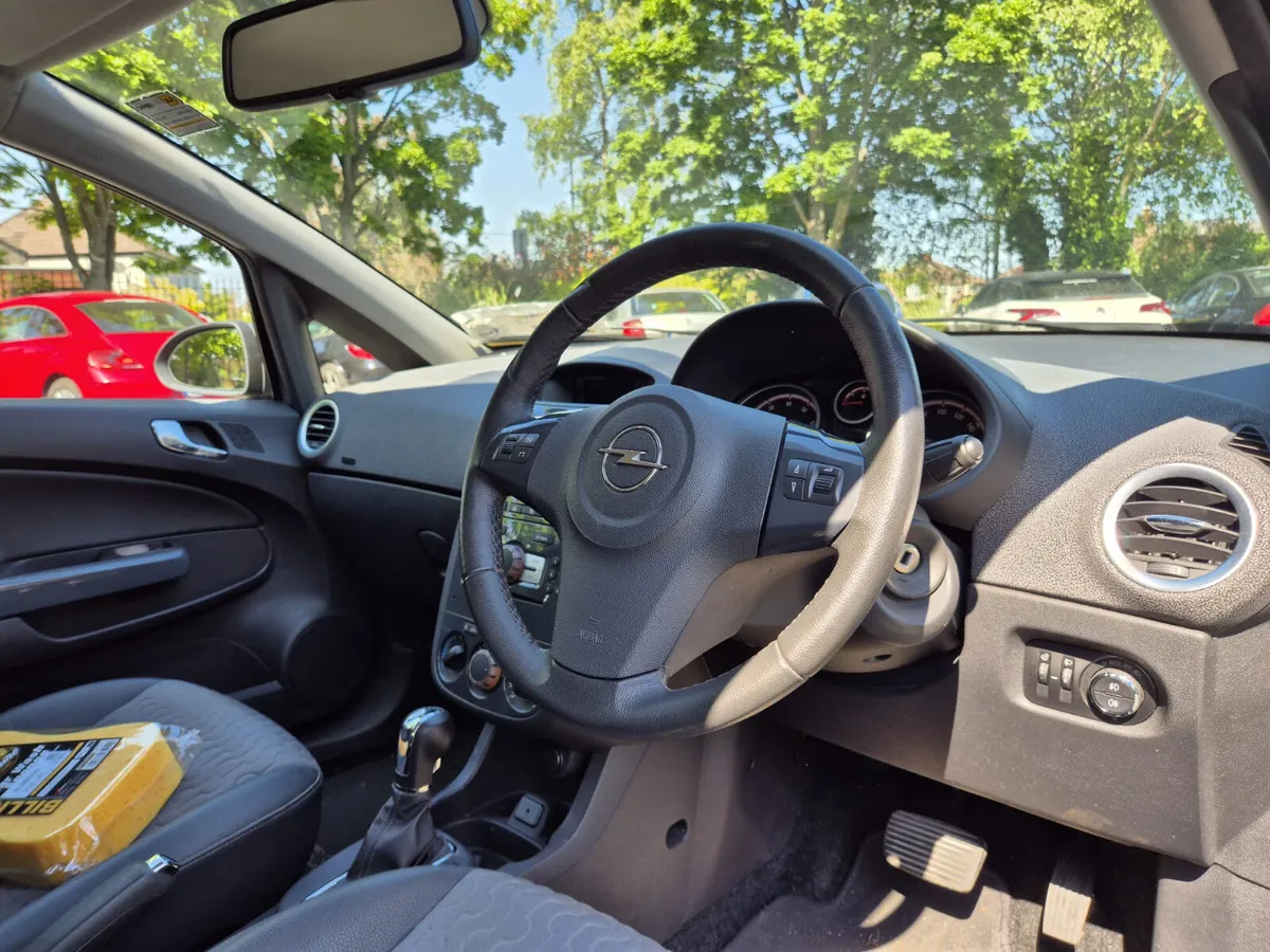 Opel Corsa 2012 AUTOMATIC - Image 4