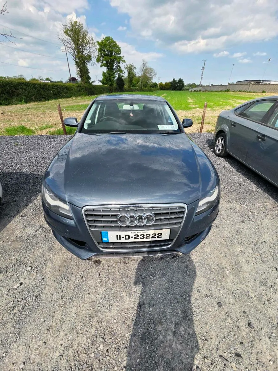 Audi A4 2014 2.0L Tdi 130 S line sport - Image 3