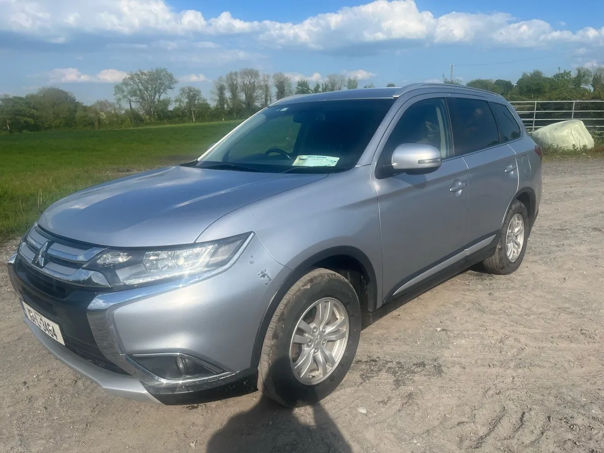 Mitsubishi Outlander 2.2 DI-D 4wd - Image 3