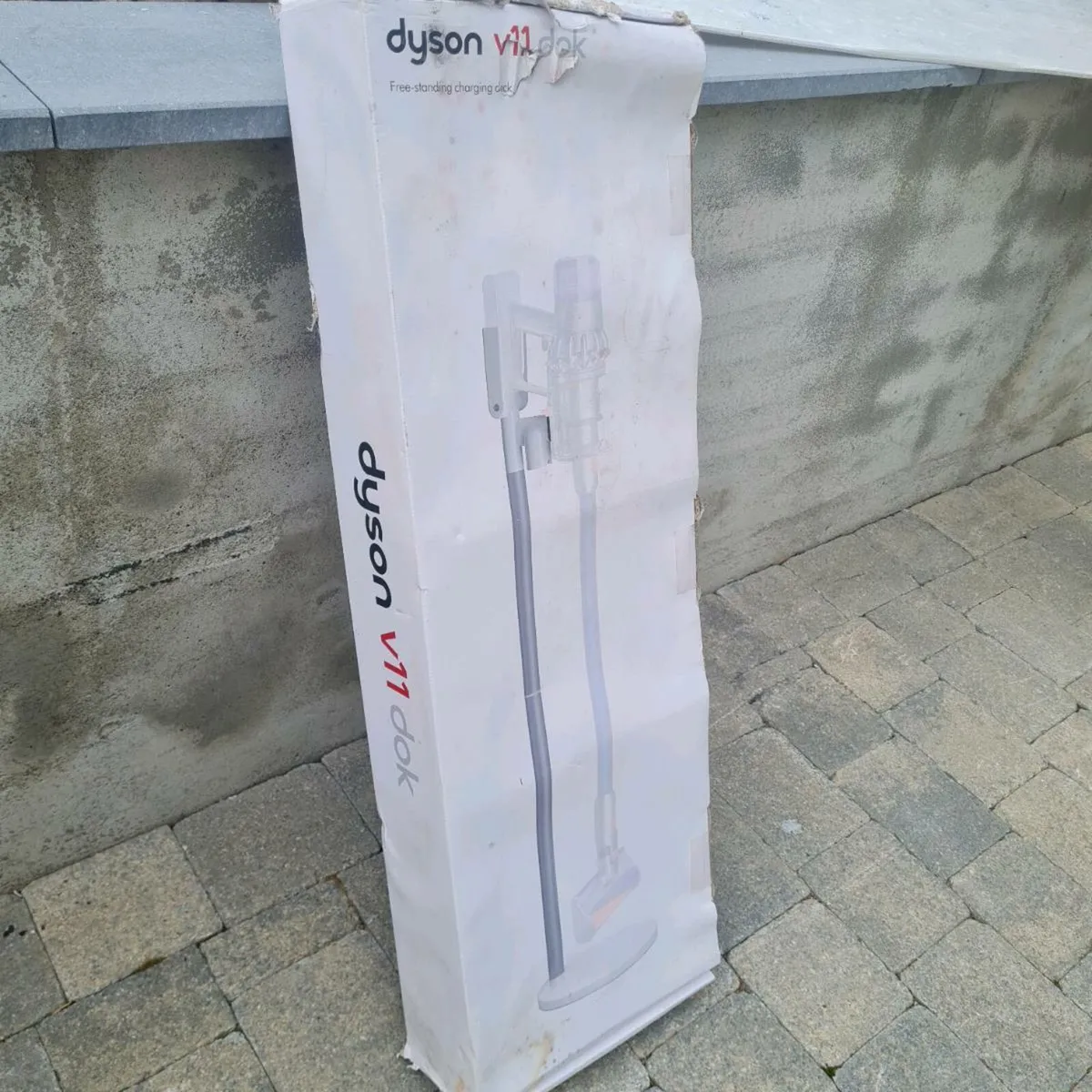 Dyson V11 Dok -Free standing charging dock