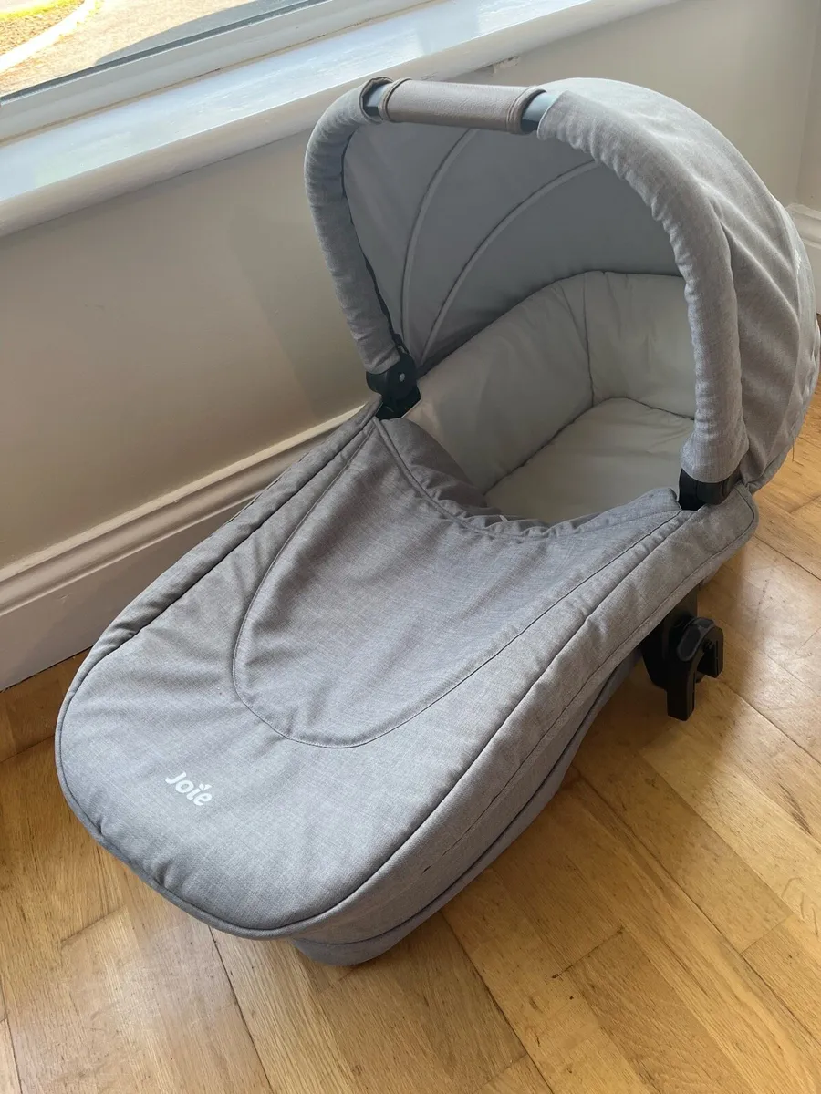 Joie pram bassinet - Image 1