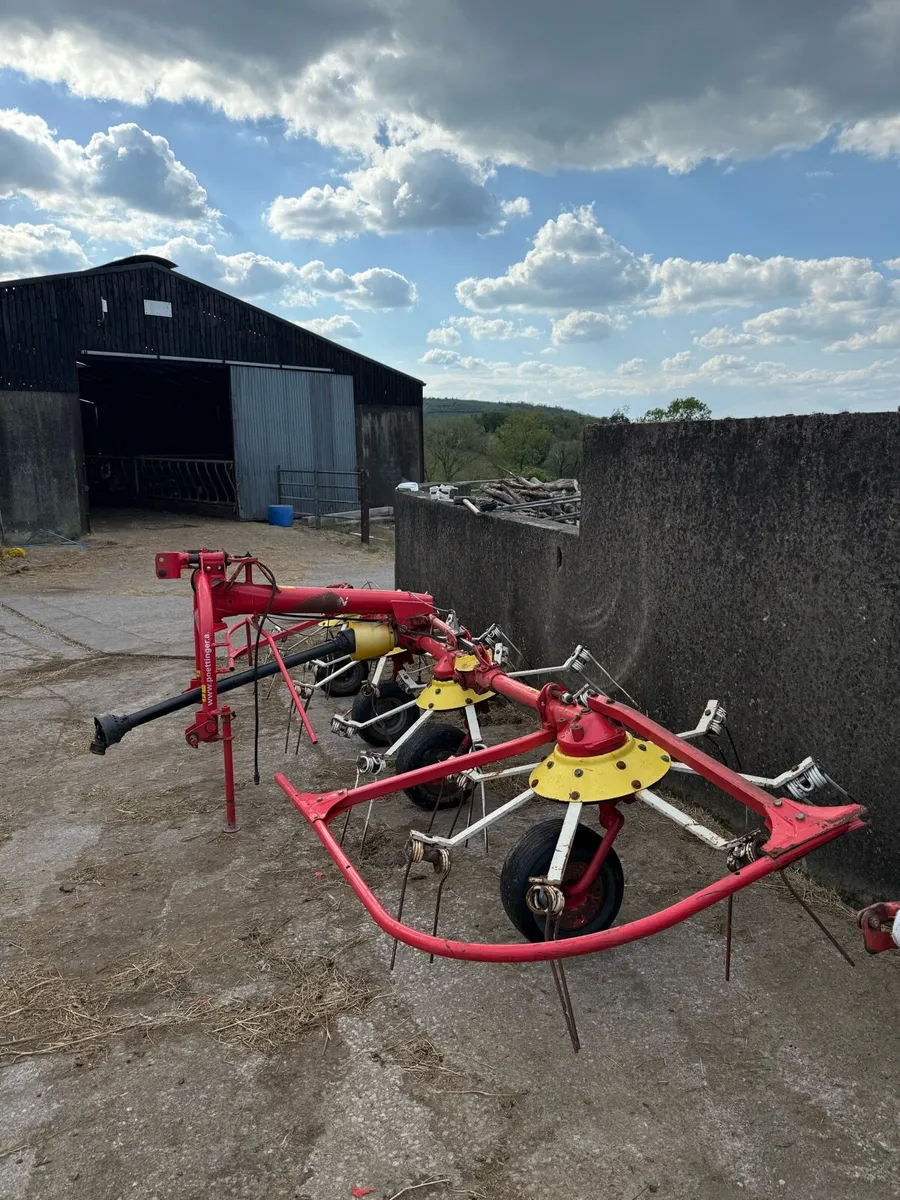 Pottinger tedder - Image 1