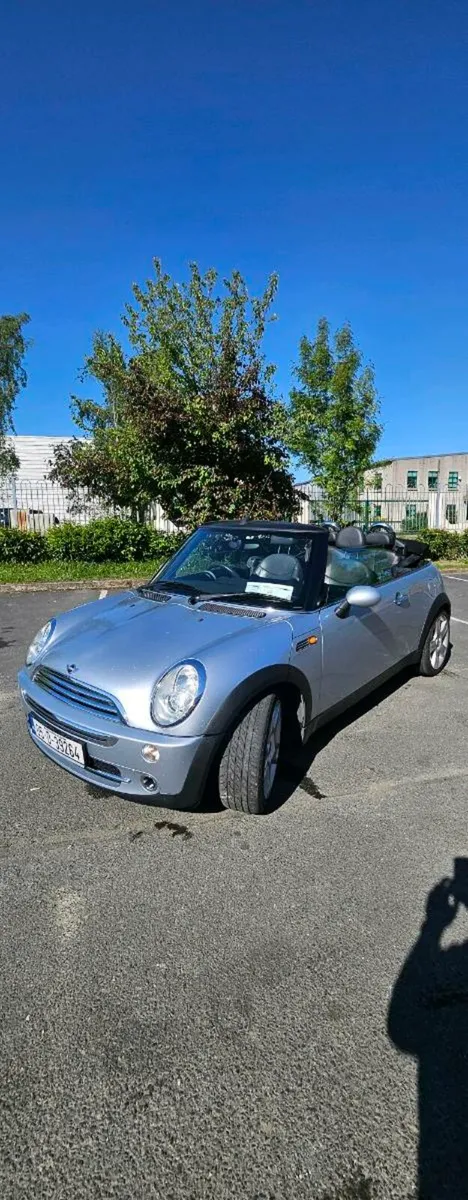 Mini Cooper Cabrio 1.6 petrol - Image 2