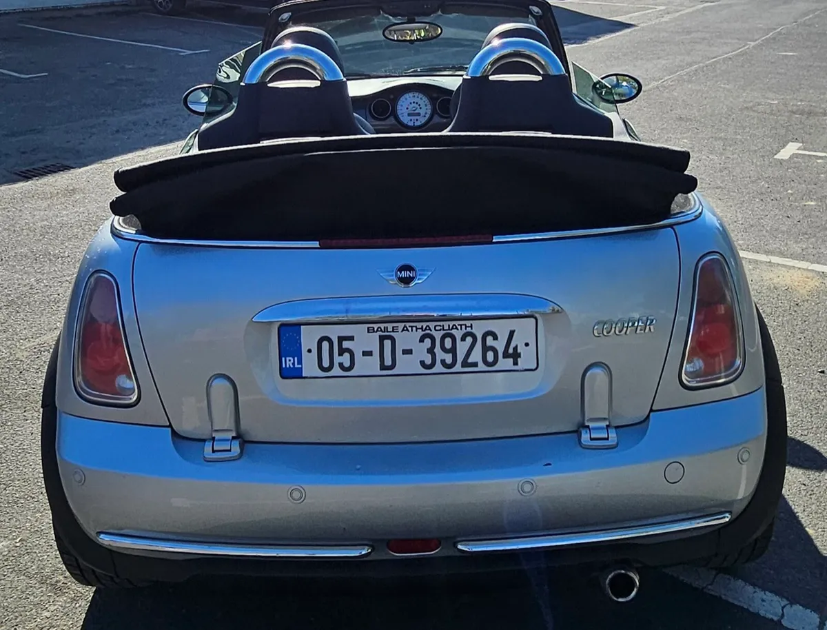 Mini Cooper Cabrio 1.6 petrol - Image 3