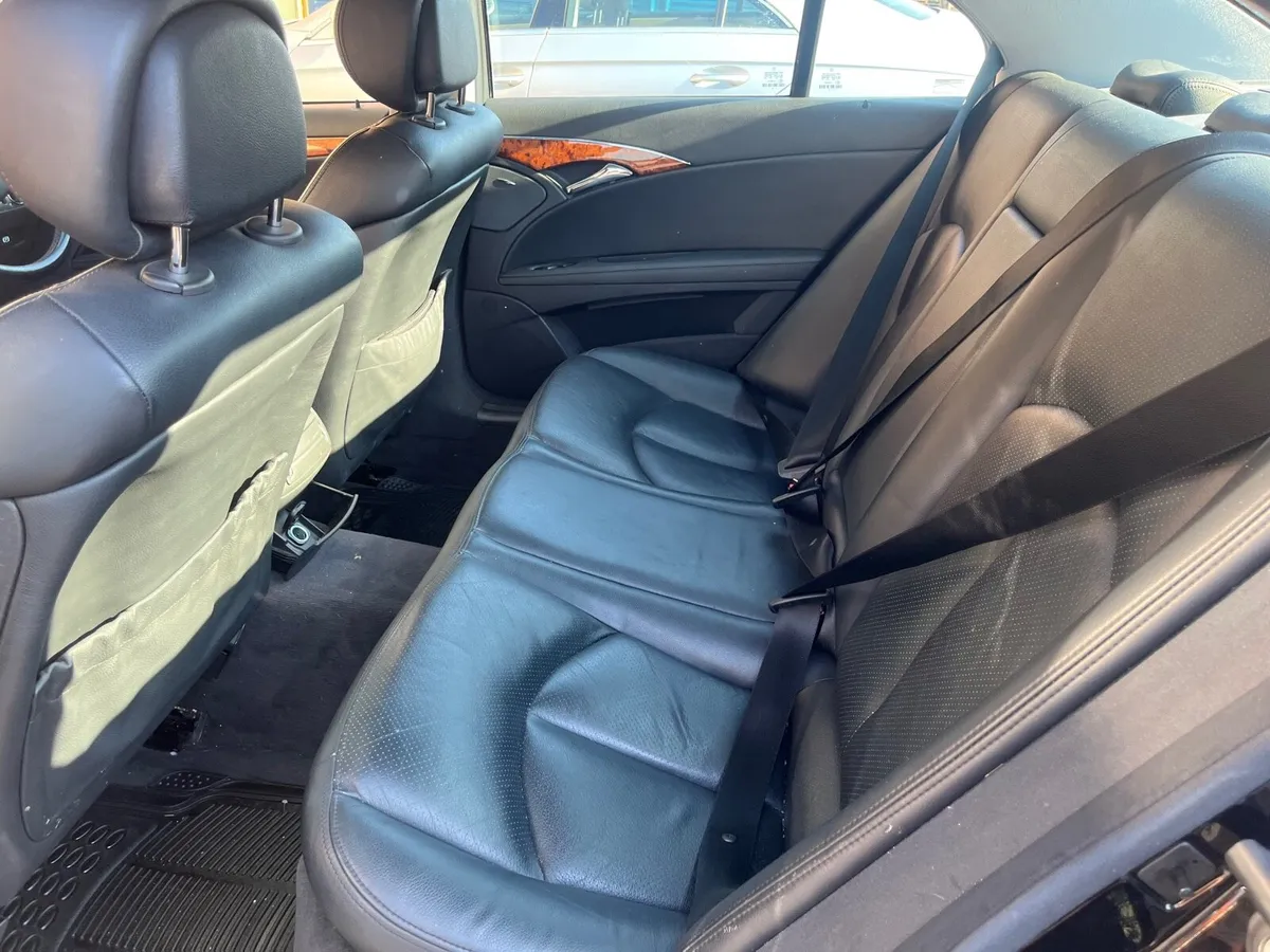 Mercedes E class elegance fresh Nct1/5/25 - Image 4