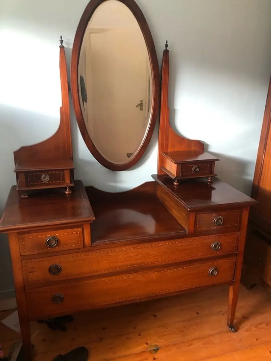 wardrobe and dresser - Image 1