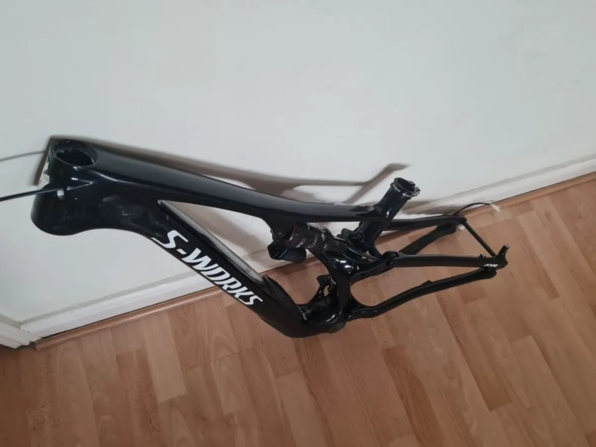 Specialized Stumpjumper S-Works MTB frame - Image 3