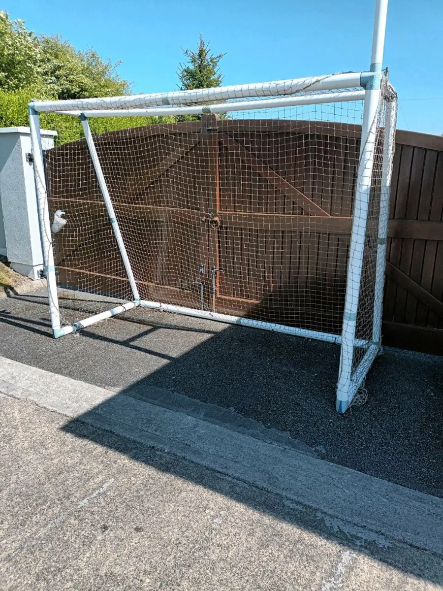 Football goal - Image 3